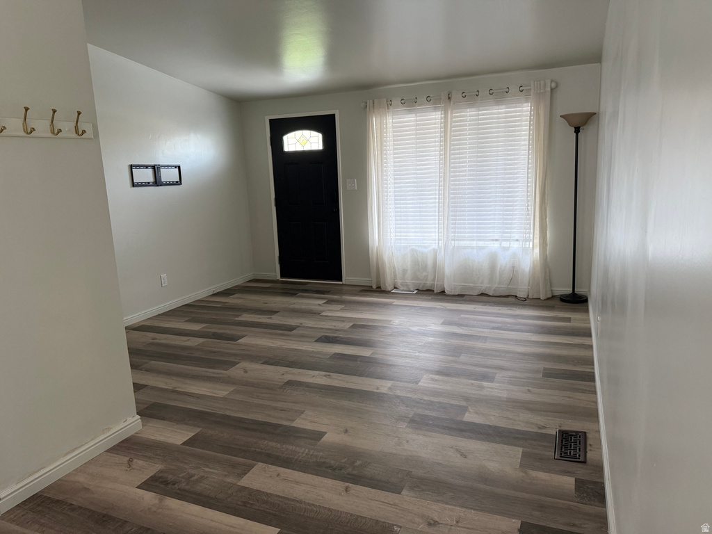 1833 W CHATEAU AVE Taylorsville, UT 84129