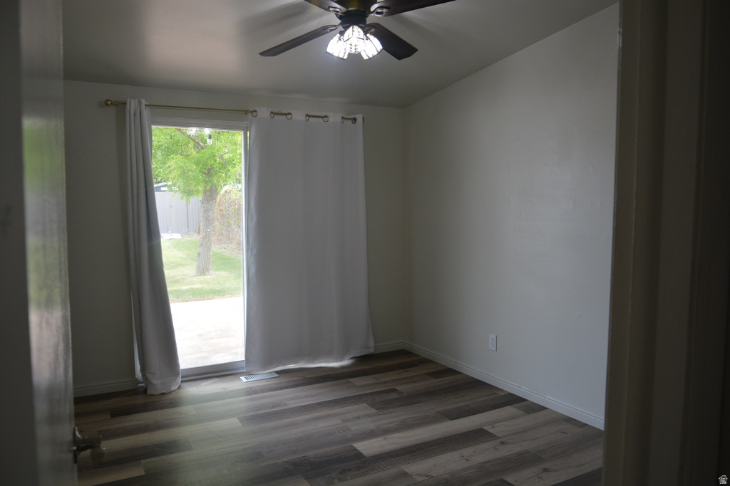 1833 W CHATEAU AVE Taylorsville, UT 84129