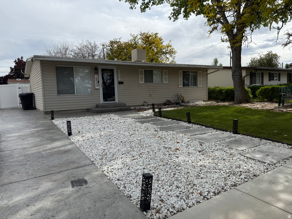1833 W CHATEAU AVE Taylorsville, UT 84129