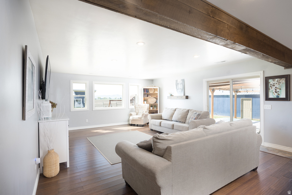 3011 N 2400 W Benson, UT 84335