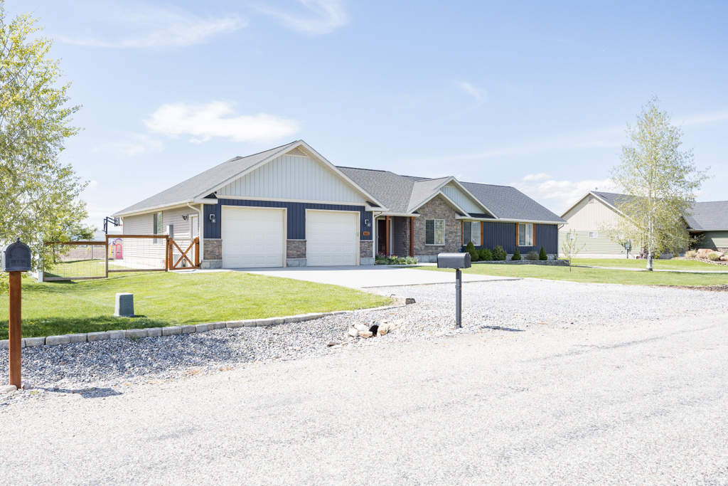 3011 N 2400 W Benson, UT 84335
