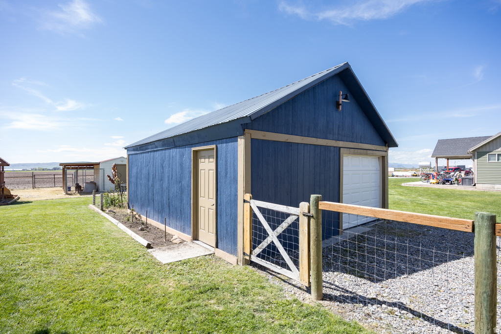 3011 N 2400 W Benson, UT 84335