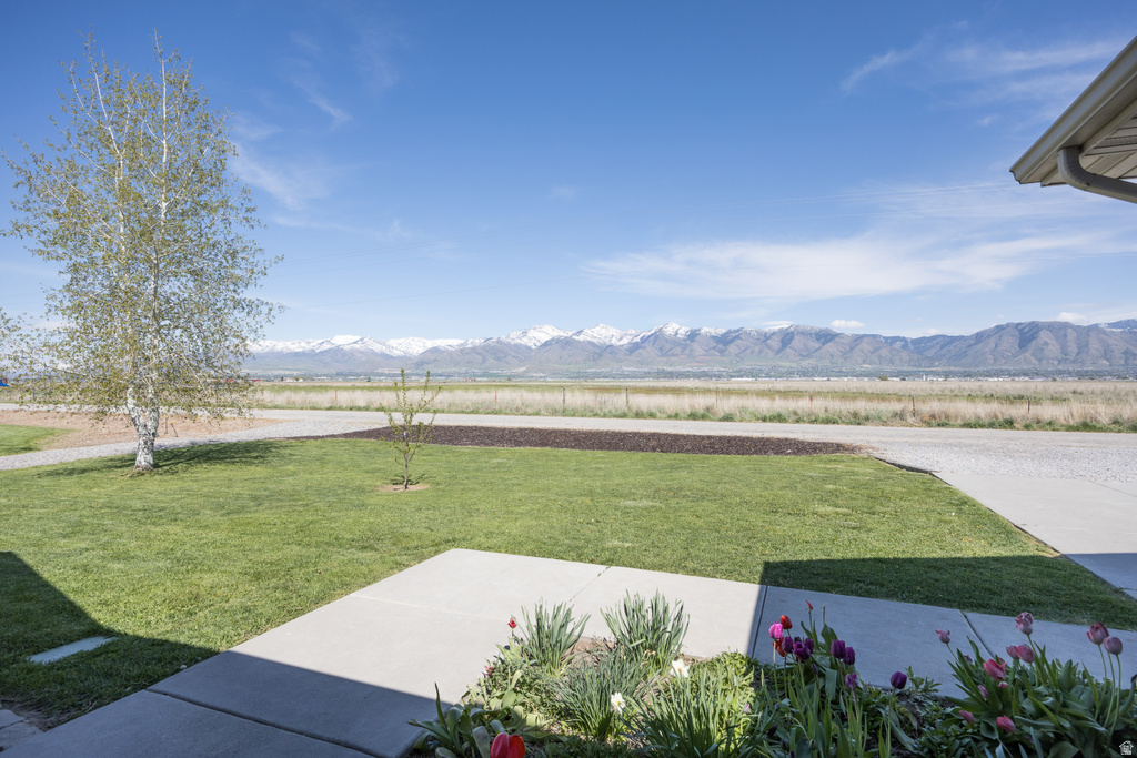 3011 N 2400 W Benson, UT 84335