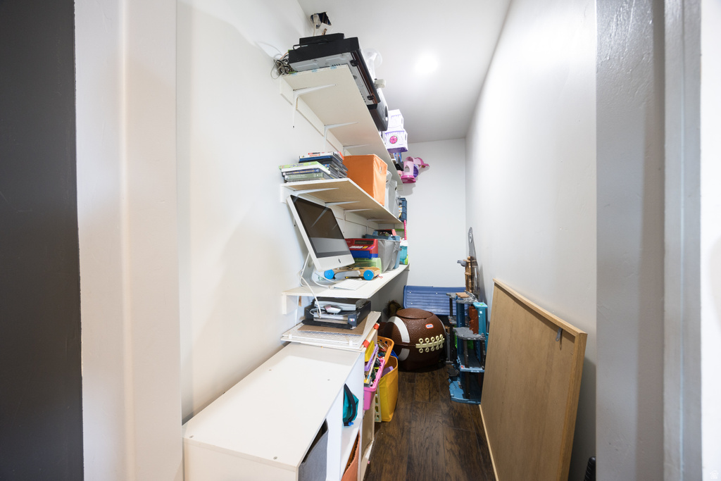 3011 N 2400 W Benson, UT 84335