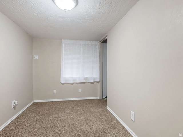 5831 S FAR VISTA DR Salt Lake City, UT 84118