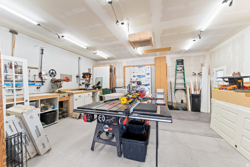 1013 N MAIN ST Orem, UT 84057