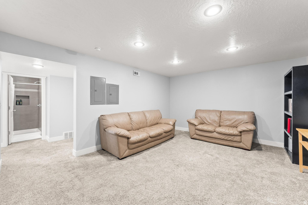 1013 N MAIN ST Orem, UT 84057