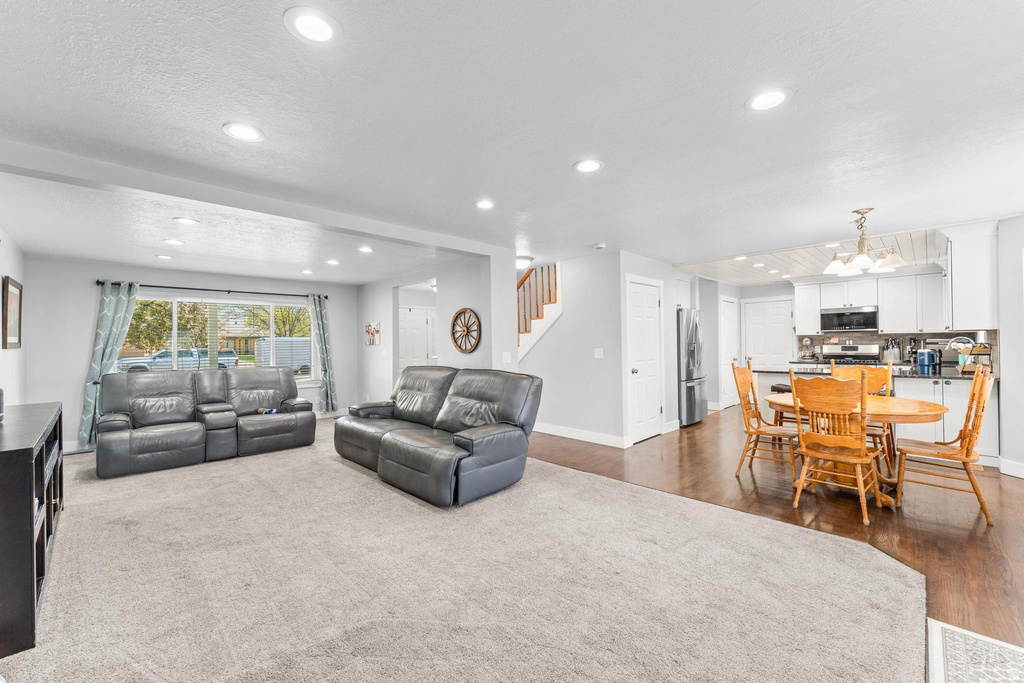 1013 N MAIN ST Orem, UT 84057