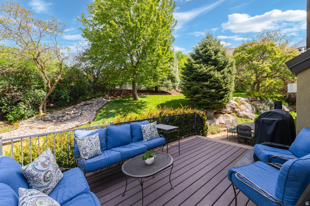 1727 DEER CREST DR Fruit Heights, UT 84037