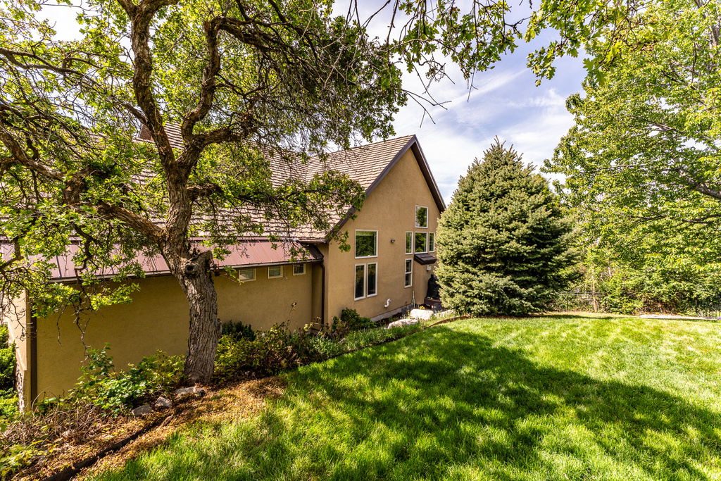 1727 DEER CREST DR Fruit Heights, UT 84037