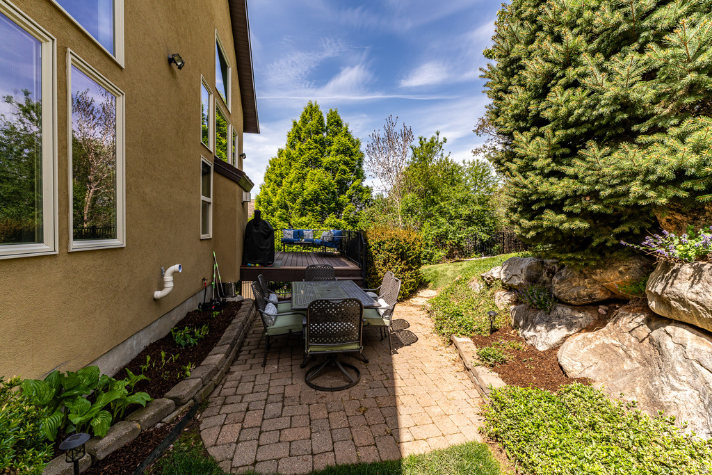 1727 DEER CREST DR Fruit Heights, UT 84037