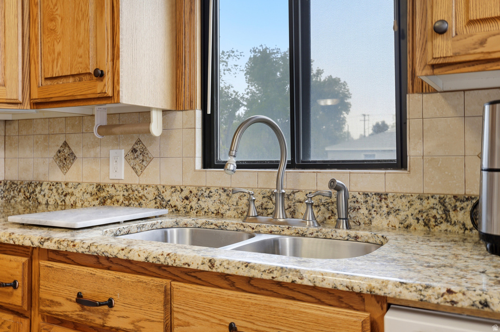 2252 E 6450 S Cottonwood Heights, UT 84121