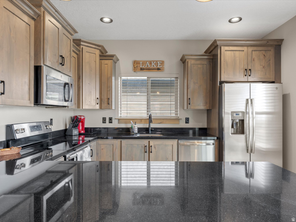 841 N TRAPPER CIR Garden City, UT 84028