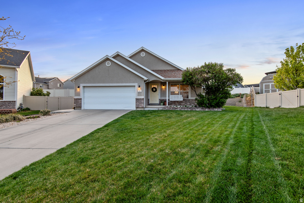 2521 N APRICOT PL Saratoga Springs, UT 84045