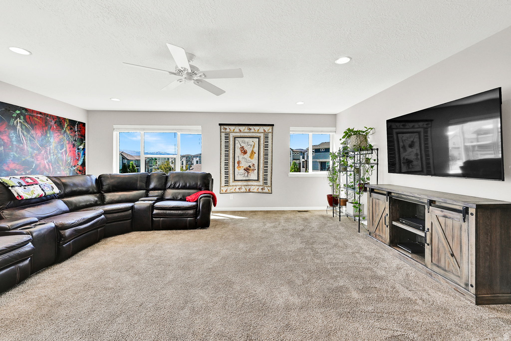 1163 W HENRY AVE Farmington, UT 84025