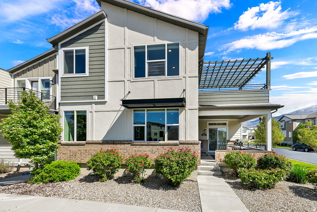 1163 W HENRY AVE Farmington, UT 84025