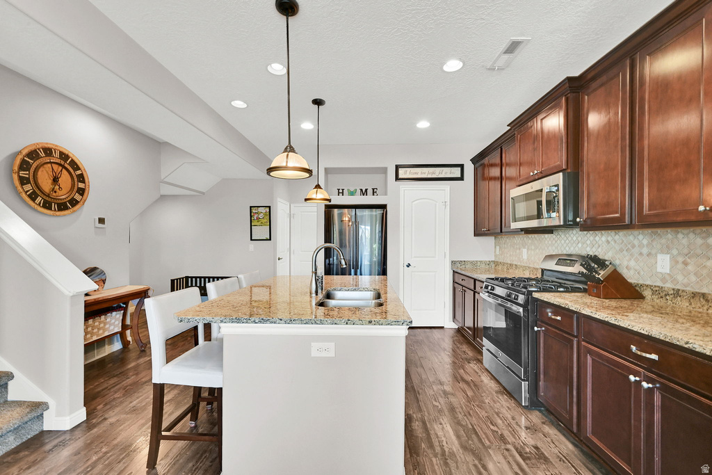 1163 W HENRY AVE Farmington, UT 84025