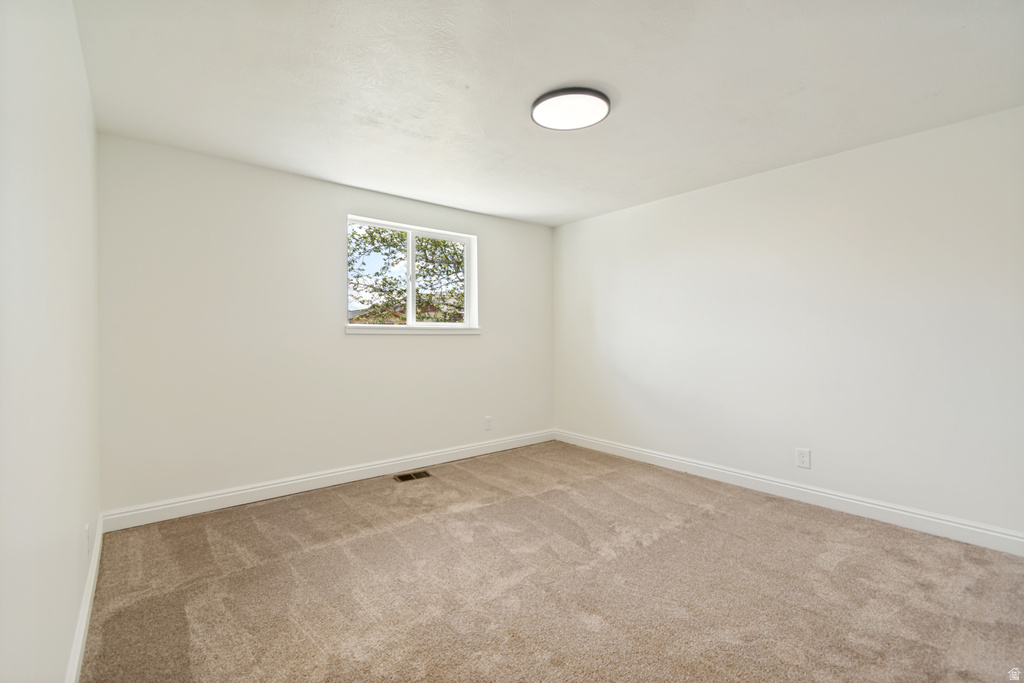 5643 S 4015 W Taylorsville, UT 84129