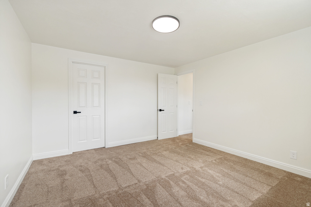 5643 S 4015 W Taylorsville, UT 84129