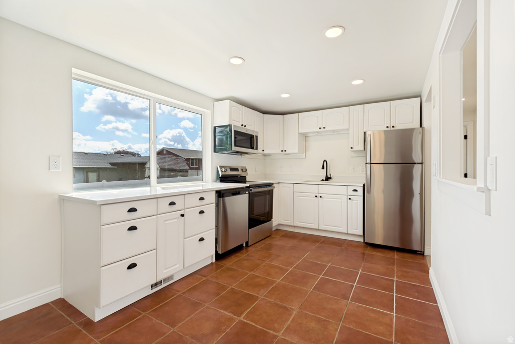 5643 S 4015 W Taylorsville, UT 84129