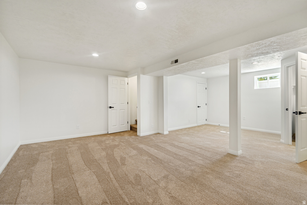 5643 S 4015 W Taylorsville, UT 84129