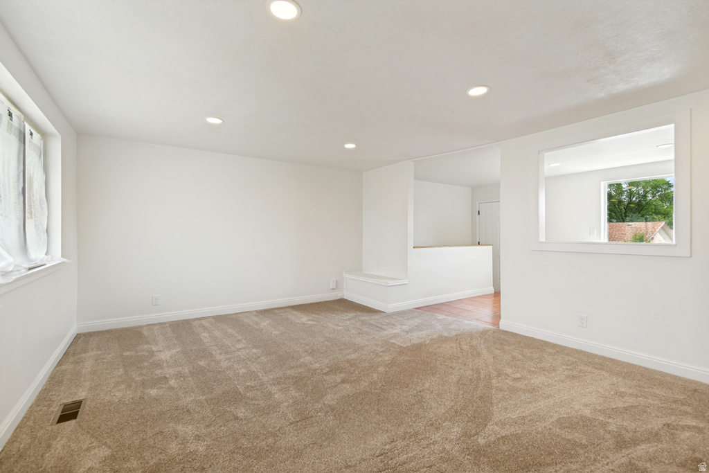 5643 S 4015 W Taylorsville, UT 84129