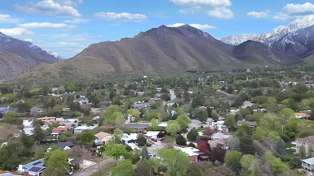 3654 E APOLLO DR Salt Lake City, UT 84124