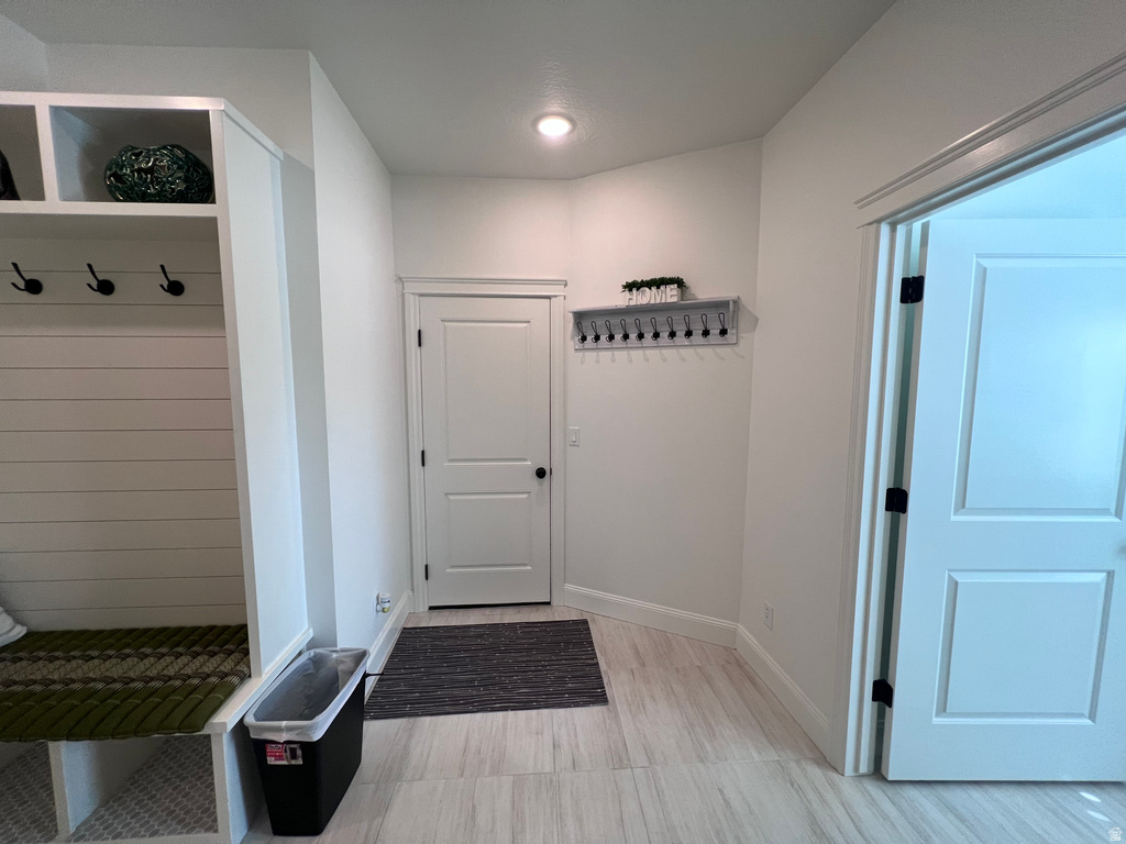 2437 N 2950 W Plain City, UT 84404