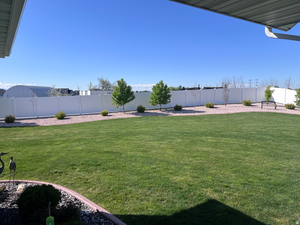 2437 N 2950 W Plain City, UT 84404