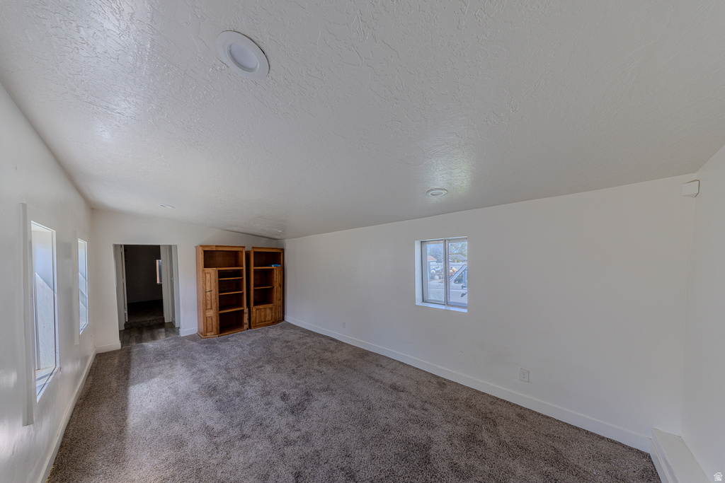 83 N 3RD ST Tooele, UT 84074