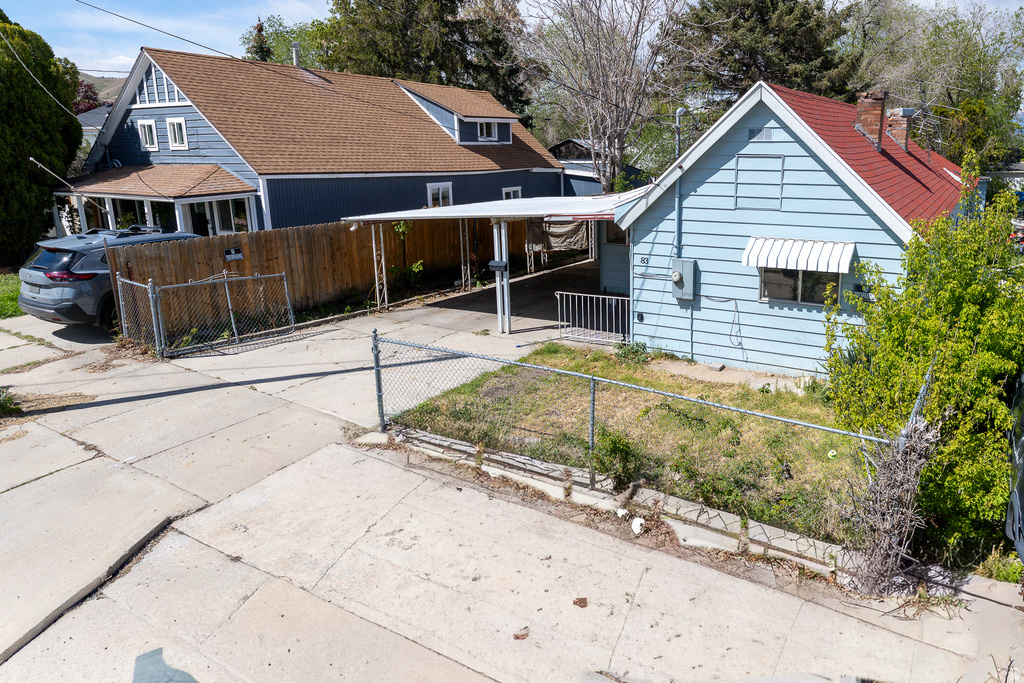 83 N 3RD ST Tooele, UT 84074