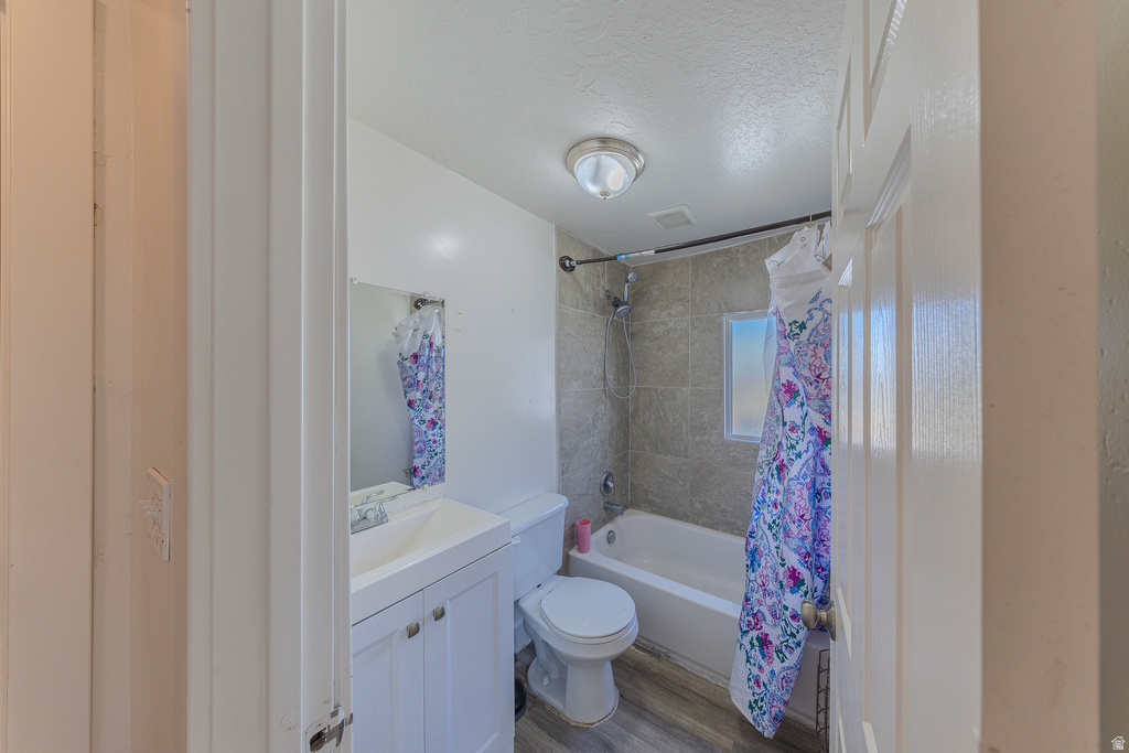 83 N 3RD ST Tooele, UT 84074