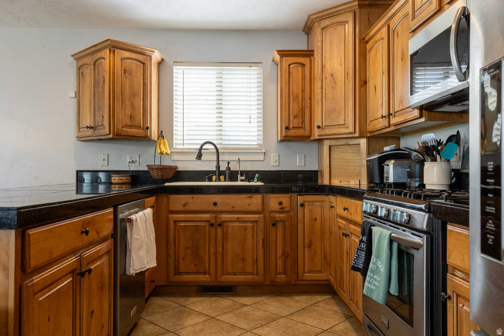 14287 S ROSALEEN LN Herriman, UT 84096