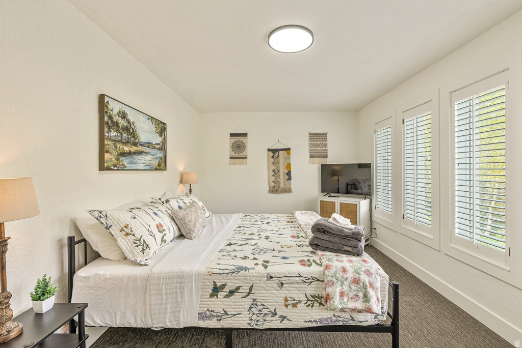 198 N OAKWOOD DR Layton, UT 84040