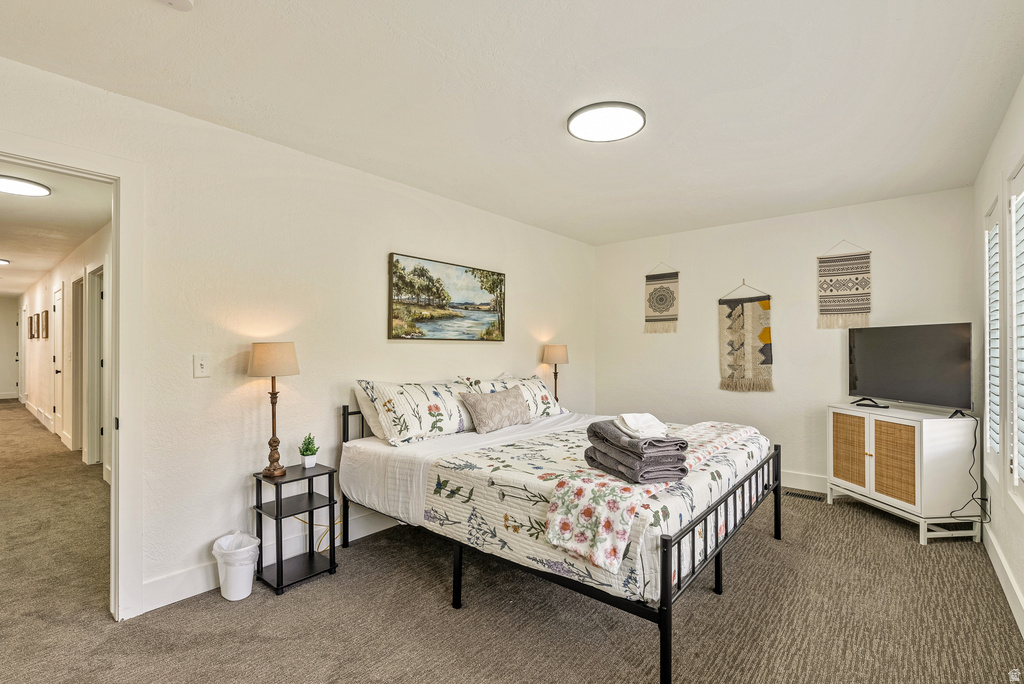 198 N OAKWOOD DR Layton, UT 84040