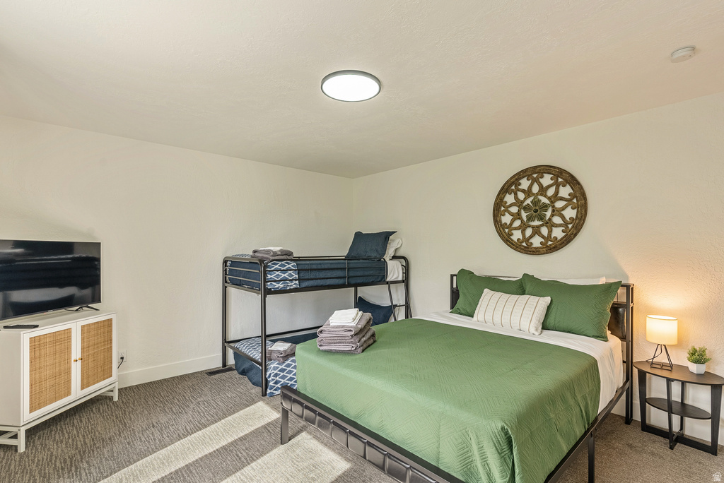 198 N OAKWOOD DR Layton, UT 84040