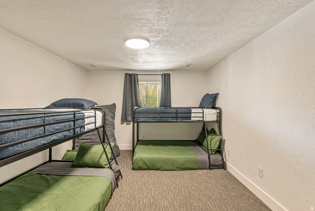 198 N OAKWOOD DR Layton, UT 84040