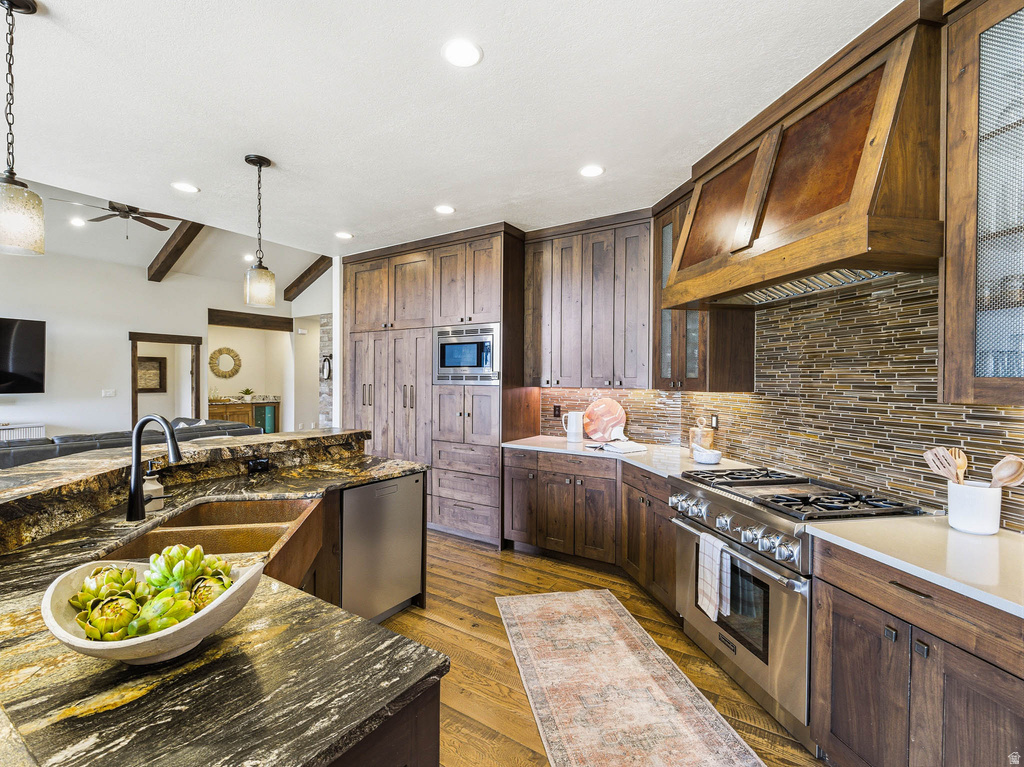 402 SHADOW HILL RD Wanship, UT 84017