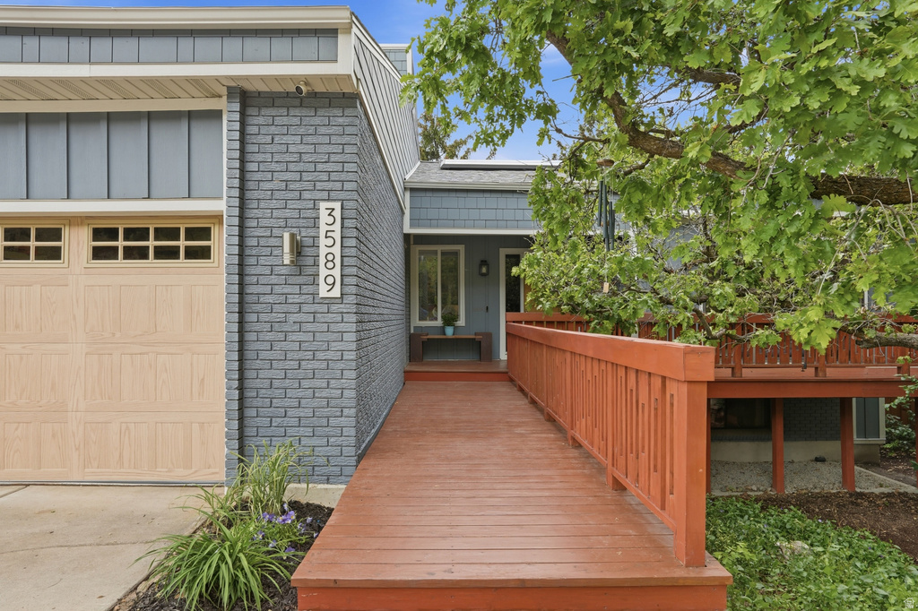 3589 E MACINTOSH LN Cottonwood Heights, UT 84121
