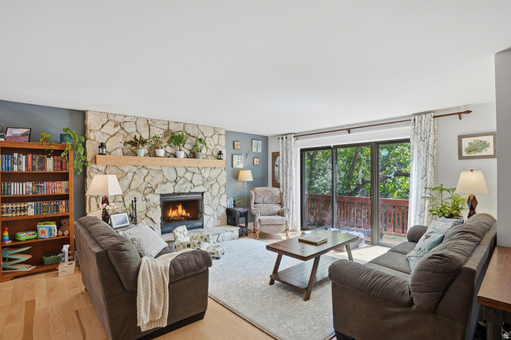 3589 E MACINTOSH LN Cottonwood Heights, UT 84121