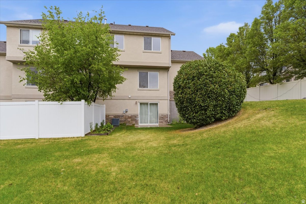 1396 E 380 N Lehi, UT 84043