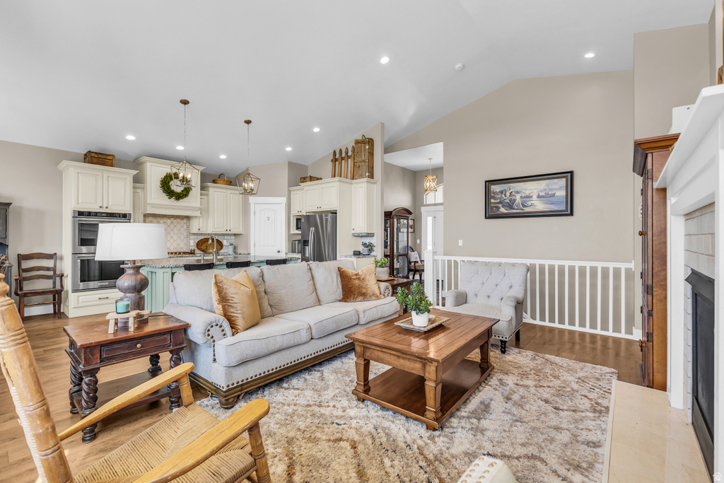 1092 E 250 S Tremonton, UT 84337