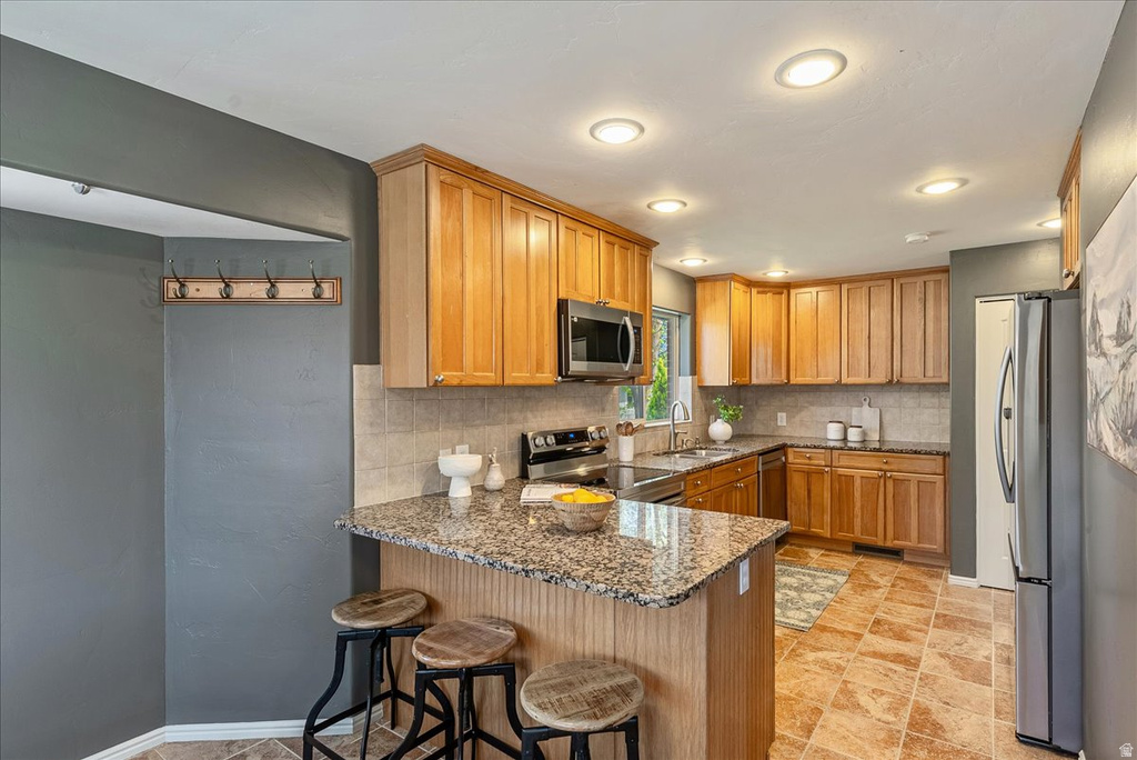 4657 S BROOKWOOD CIR Millcreek, UT 84117
