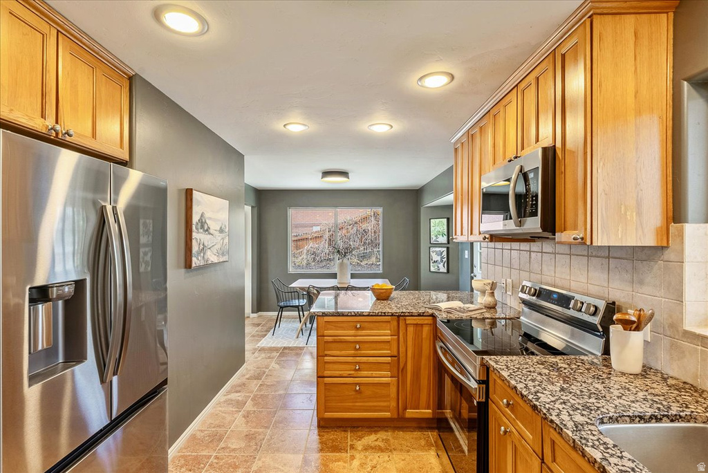 4657 S BROOKWOOD CIR Millcreek, UT 84117