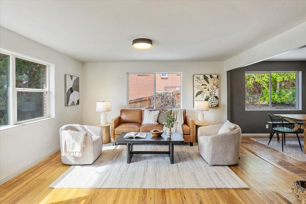 4657 S BROOKWOOD CIR Millcreek, UT 84117