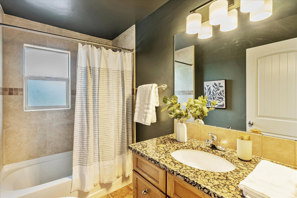 4657 S BROOKWOOD CIR Millcreek, UT 84117