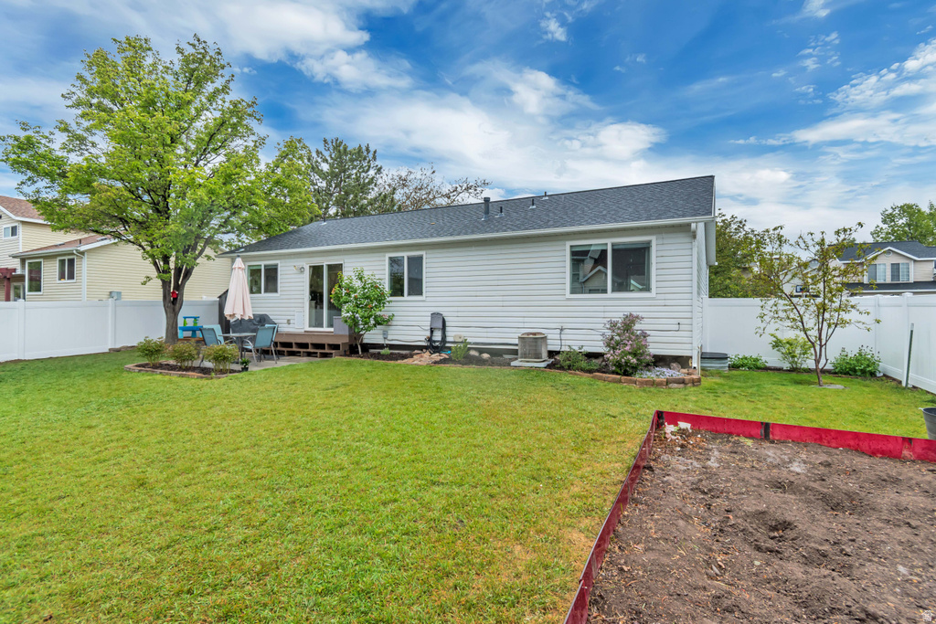 8337 S ETUDE DR West Jordan, UT 84088