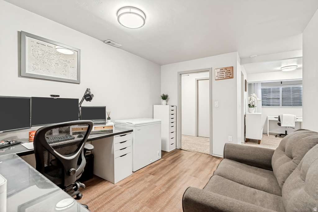 8337 S ETUDE DR West Jordan, UT 84088