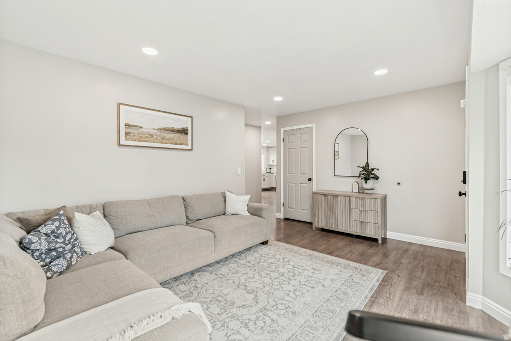 8337 S ETUDE DR West Jordan, UT 84088