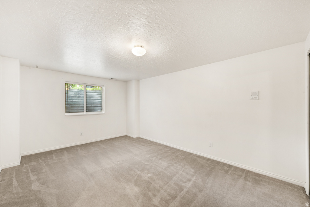 11831 S HIDDEN VALLEY CLUB DR Sandy, UT 84092